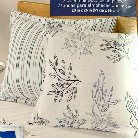 Reversible Sateen Pillowcases Queen - Picture 1 of 4